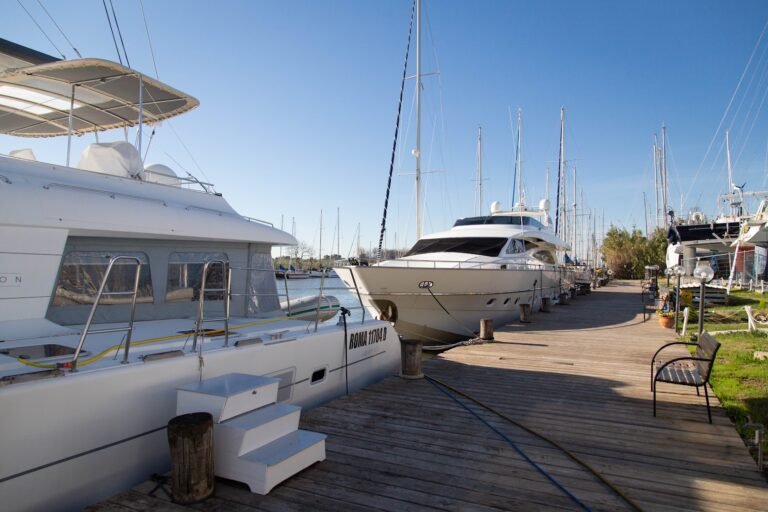 cantiere nautico ormeggio e refitting fiumicino inverno